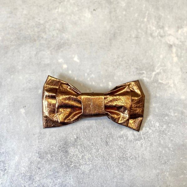 Celebration // 'Shiny' kobber butterfly