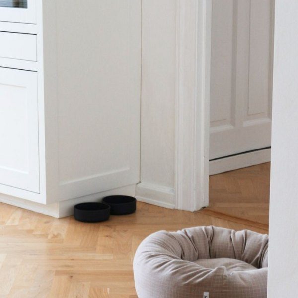 Tadazhi bowl // Hundeskål i silikone (mørkegrå)