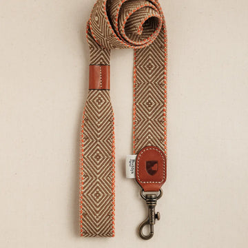 Buddys Dogwear Isola // Bred og let line (brun/orange)
