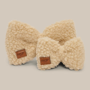 Drew's Dogwear Teddy // Fluffy butterfly til halsbånd (beige)