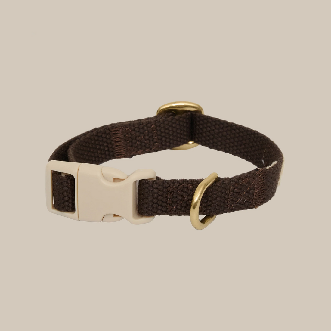 My First Collar // Justerbart hvalpehalsbånd (mørkebrun)