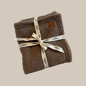 Drew's Dogwear Teddy // Blødt hundetæppe i teddy fleece (brun)