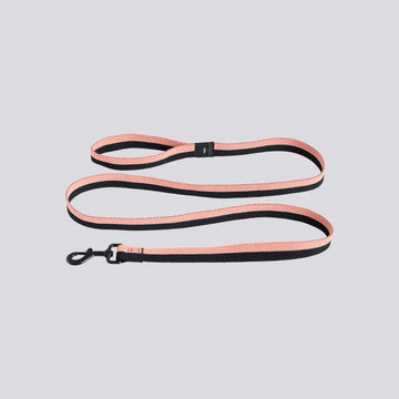 HAY Dogs Flat // Klassisk hundeline i genanvendt nylon (pink/sort)