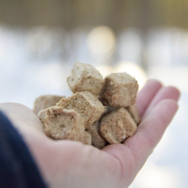 Mush Hella Frysetørret Kylling // Blødt og fedtfattigt foder til hunde
