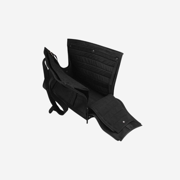 Muud Clara, Black // Luksus hundetaske i læder (op til 7,5 kg)