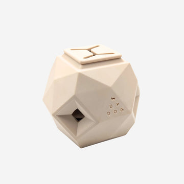 Up dog The Odin // Aktivitetsbold til godbidder (beige)