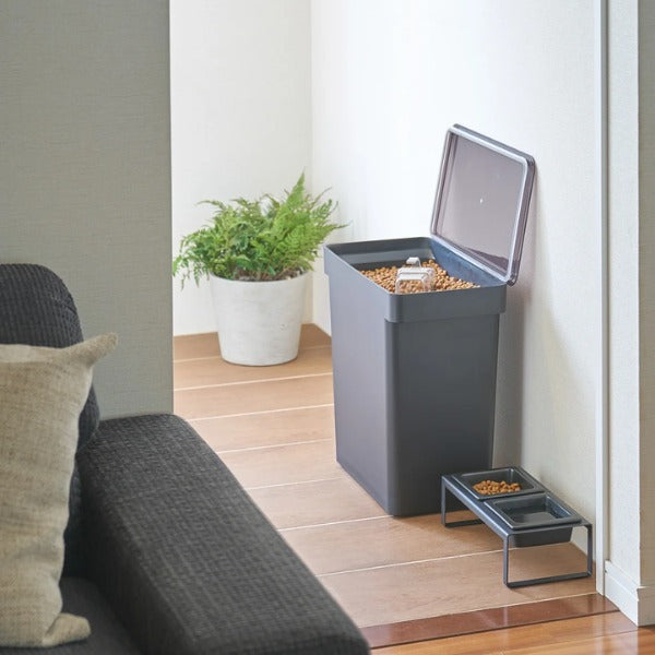 Yamazaki Tower 12 kg. // Lufttæt foderspand til hundefoder (sort)