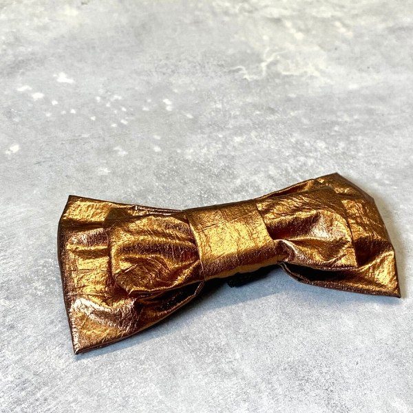 Celebration // 'Shiny' kobber butterfly