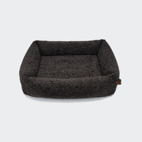 Cloud7 Sleepy // Eksklusiv hundeseng i teddy (curl chocolate)