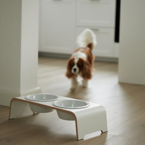 dogBar, Porcelæn Skåle // Foder- og vandskåle stativ (hvid)