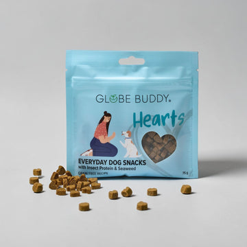 Globe Buddy Hearts // Små, bløde insektgodbidder med tang (75 g)
