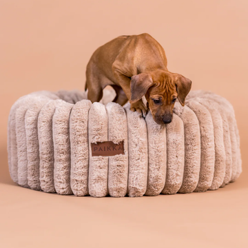 Paikka Donut Bed // Round plush dog bed with memory foam (beige)