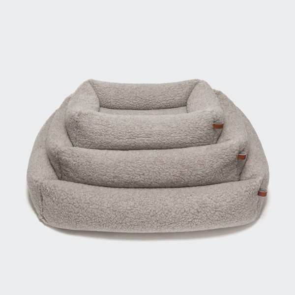 Cloud7 Sleepy Deluxe // Eksklusiv hundeseng i boucle uld (teddy)