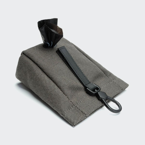 Cloud7 Treat Bag // 2-i-1 godbidstaske og hundeposeholder (taupe)