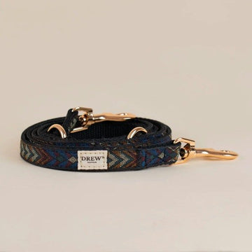 Drew's Dogwear Woody // Justerbar og let line (grønt mønster)