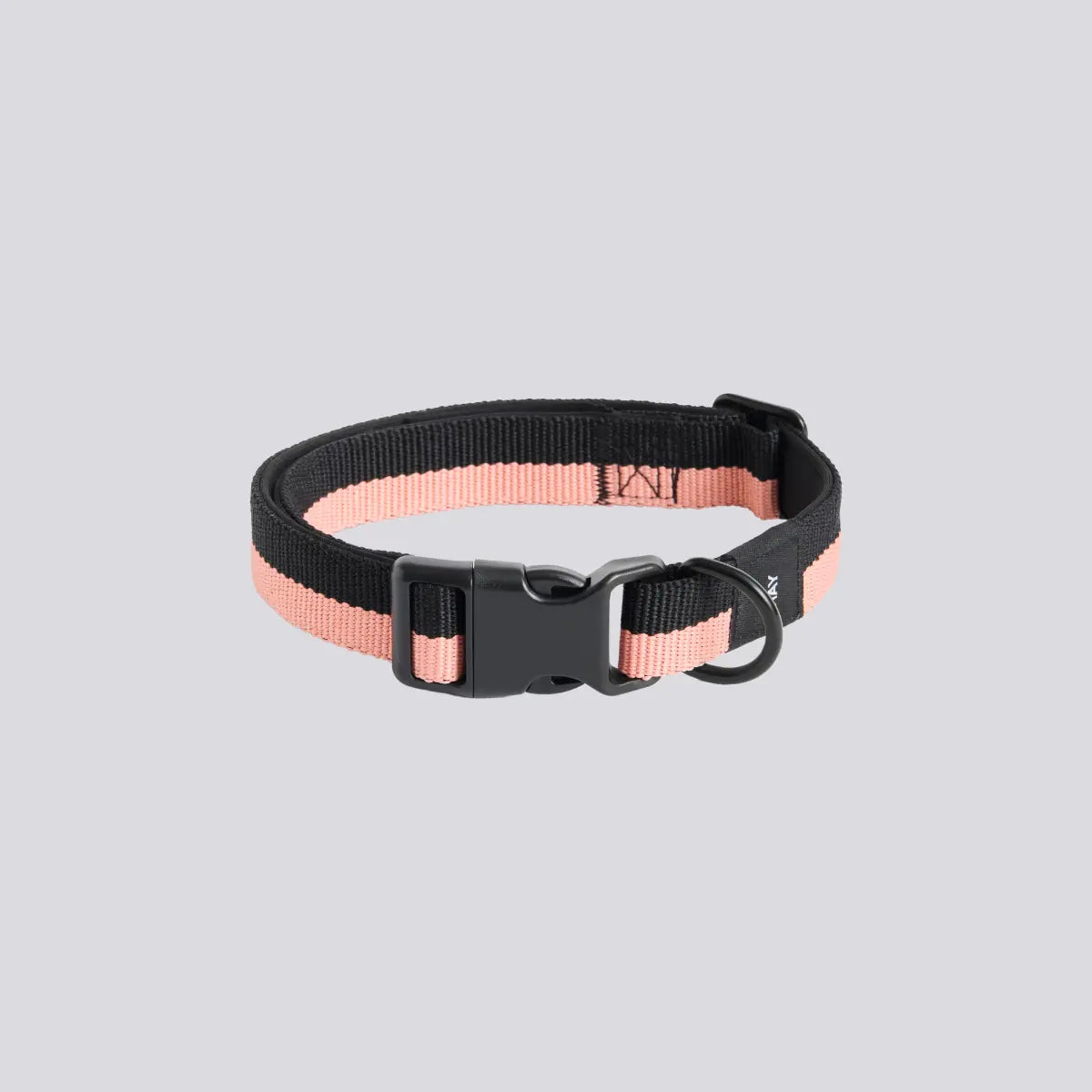 HAY Dogs Flat // Justerbart halsbånd i blødt nylon (pink/sort)