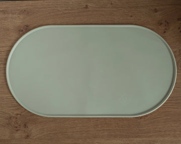 Lievick No Spill Mat // Silicone mat for dog bowls (light grey)