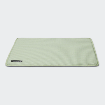 Paikka Cooling Blanket // Køletæppe i selvkølende materiale (cabbage)