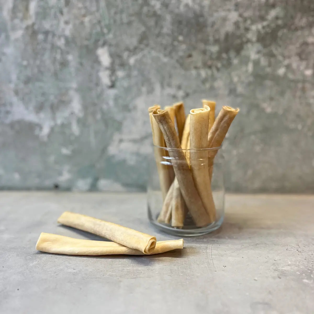 Rauh! Powerstick // Healthy and durable chew bone made of moose hide